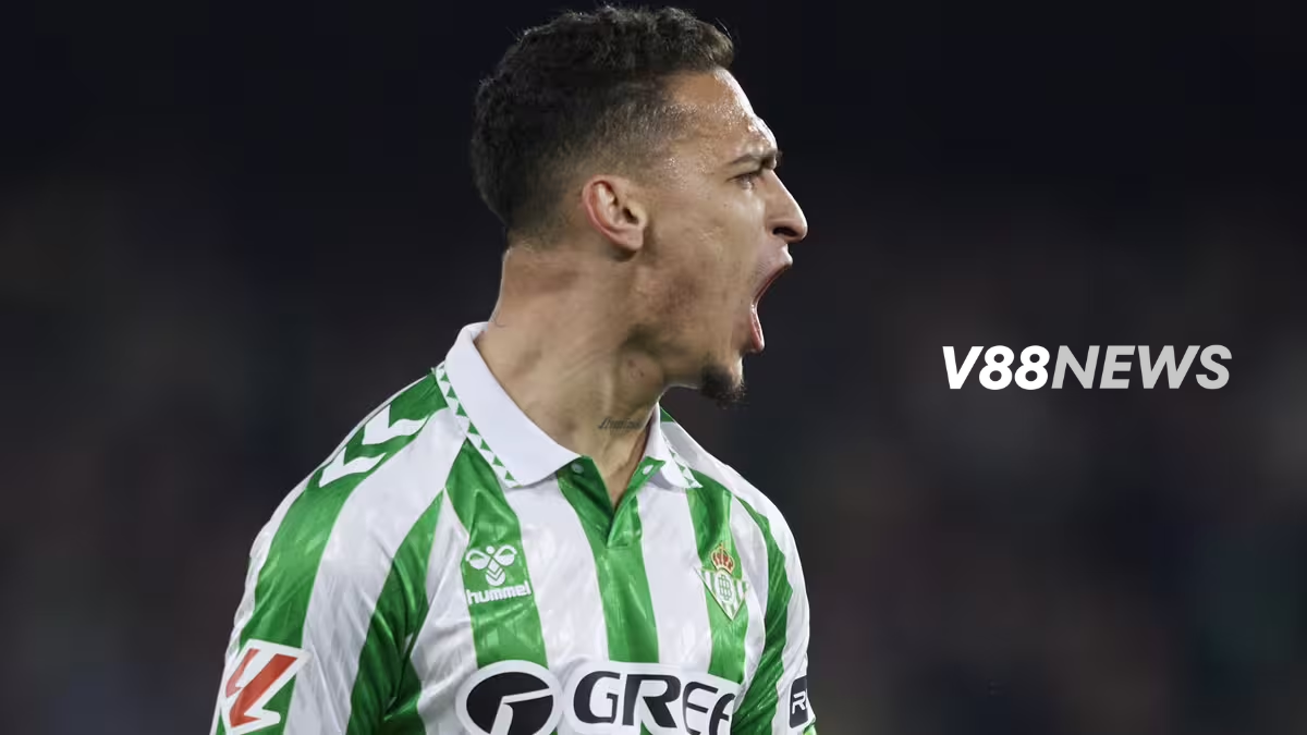 Reaksi Fans Manchester United Melihat Anthony Gacor di Real Betis