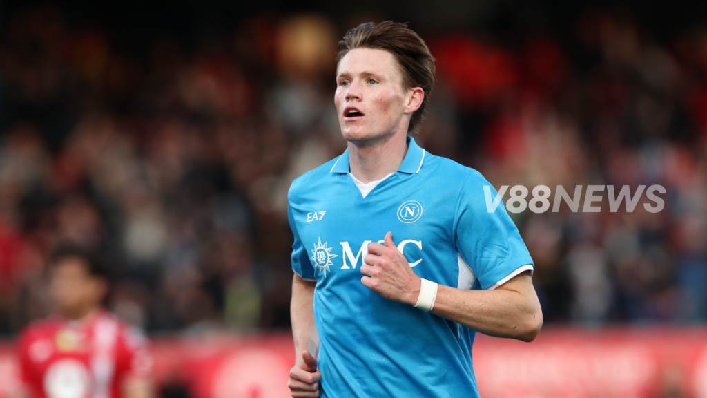 Scott McTominay Menjadi Pahlawan Napoli