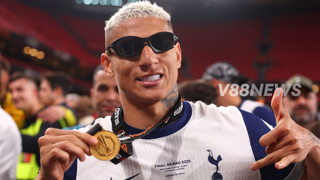 UEFA Keliru Kekurangan Medali Untuk Tottenham
